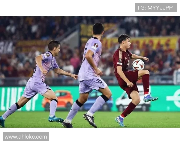 意甲联赛精彩对决罗马队以2比0战胜对手展现强大实力 意甲联赛精彩对决罗马队以2比0战胜对手展现强大实力