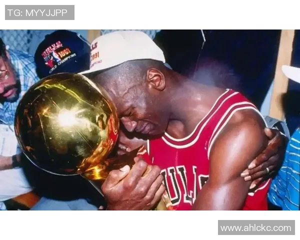 哈里伯顿复苏表现惊艳三场总决赛竟未获得罚球机会 哈里伯顿复苏表现惊艳三场总决赛竟未获得罚球机会